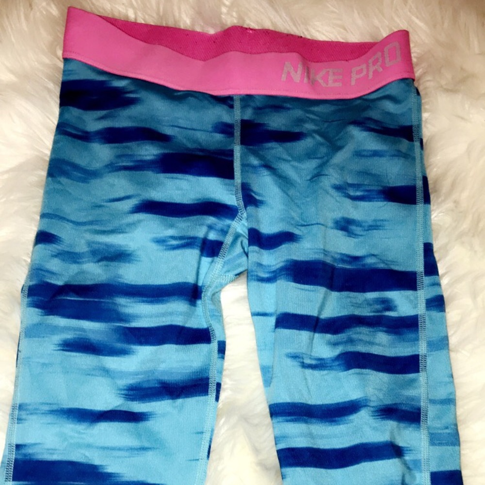 Nike pro leggings